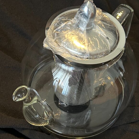 Glass Teapot - Picture 2 of 8
